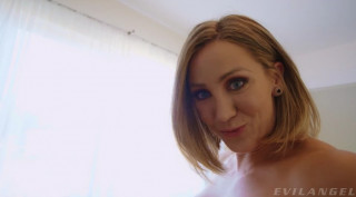 Expert Affairs - Betty Foxxx