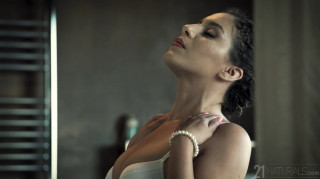 Living Her Best Life - Liv Revamped