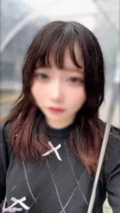 FC2PPV-4529652-爱娇抜群のアイ〇ル级の美女 电マを当てられ照れ笑い「あ～イクっイクっ♡♡」