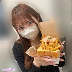 FC2PPV-4569494-173cm高身长スレンダーちゃんとイキ狂いえっち！！颜が可爱らしい