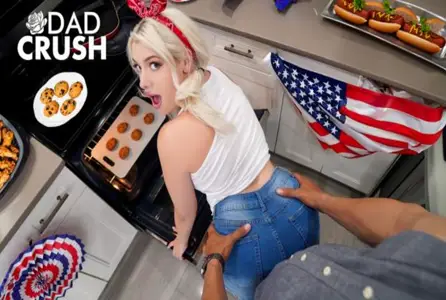 DASH.24.08.06 美国女孩为了免费住宿 直接用身体与房...