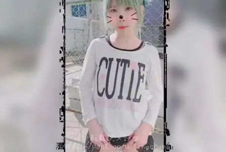 POUB-5226 玩家女孩，限制在屋顶上的暴露！骆驼趾和...