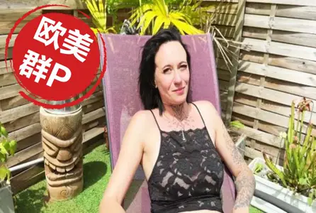 JATV.24.09.18 这位迷人的熟女对探索新体验的想法感...